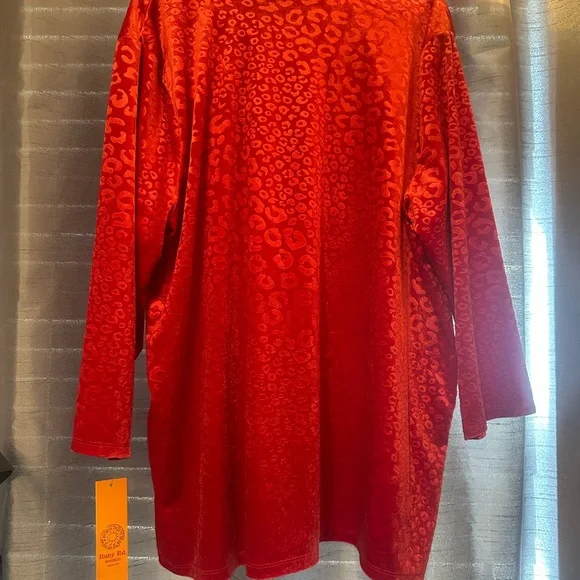 Ruby Rd. top - Picture 2 of 5